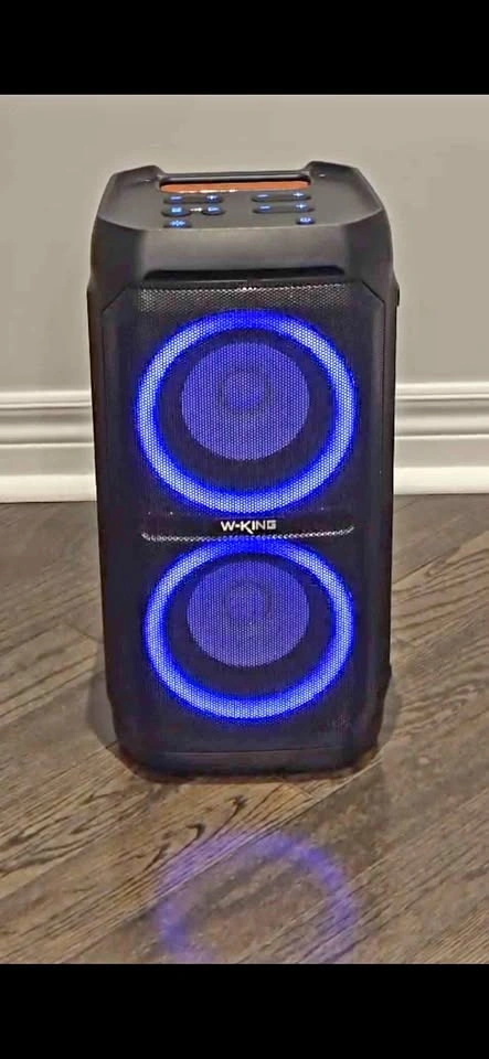 New Portable Bluetooth Speakers - Delivers Massive Outdoor Sound