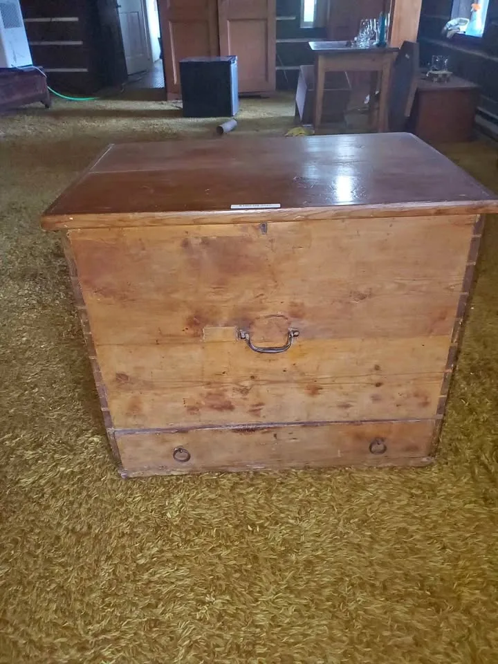 Pine box thumbnail