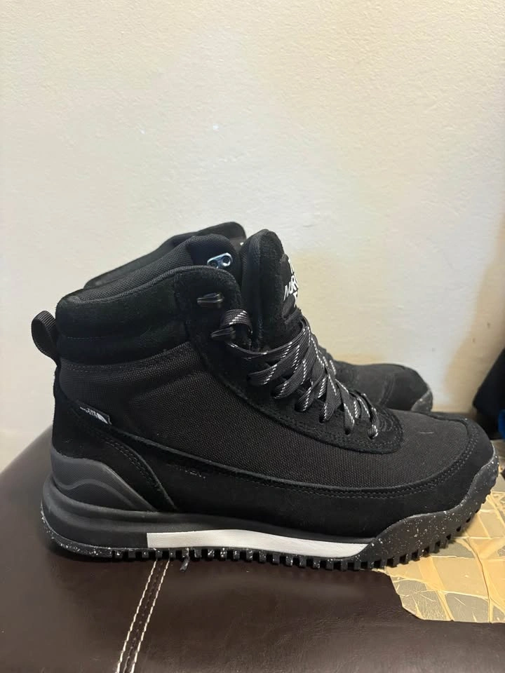 The North Face Back-To-Berkeley III Waterproof Boots - Size 8 - photo 3