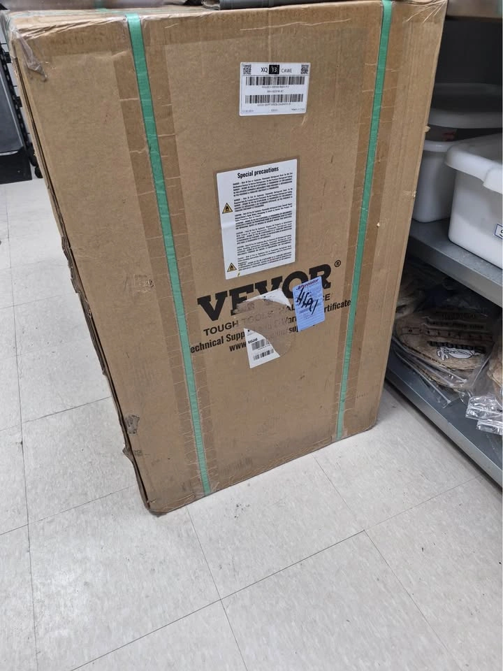 VEVOR Commercial Ice Maker - photo 2