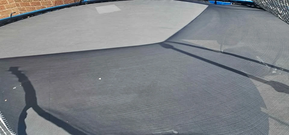 12 ft Trampoline with Safety Enclosure in mississauga - photo 3