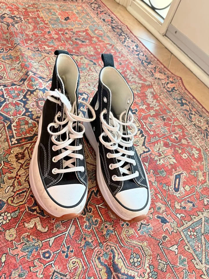 Converse High Tops