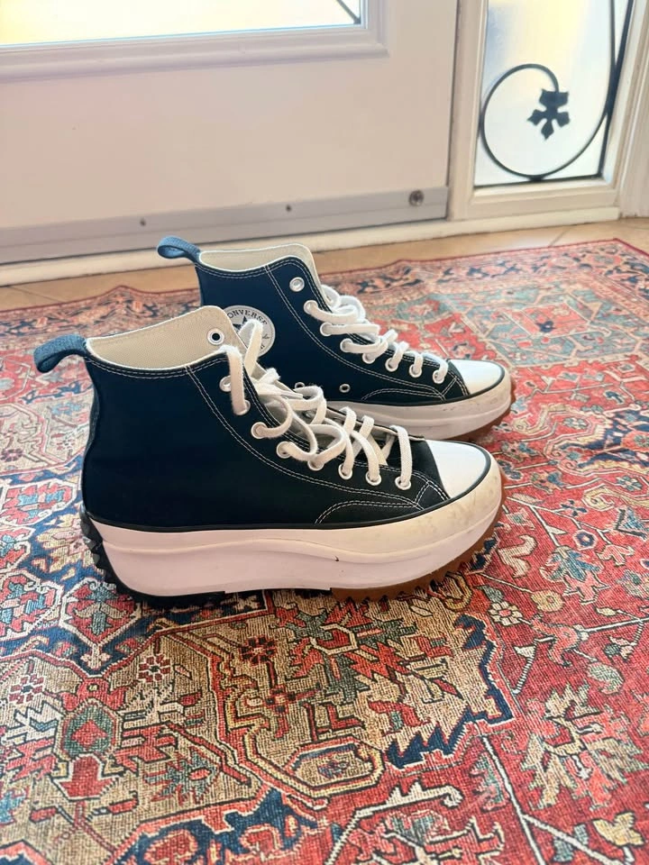 Converse High Tops - photo 2