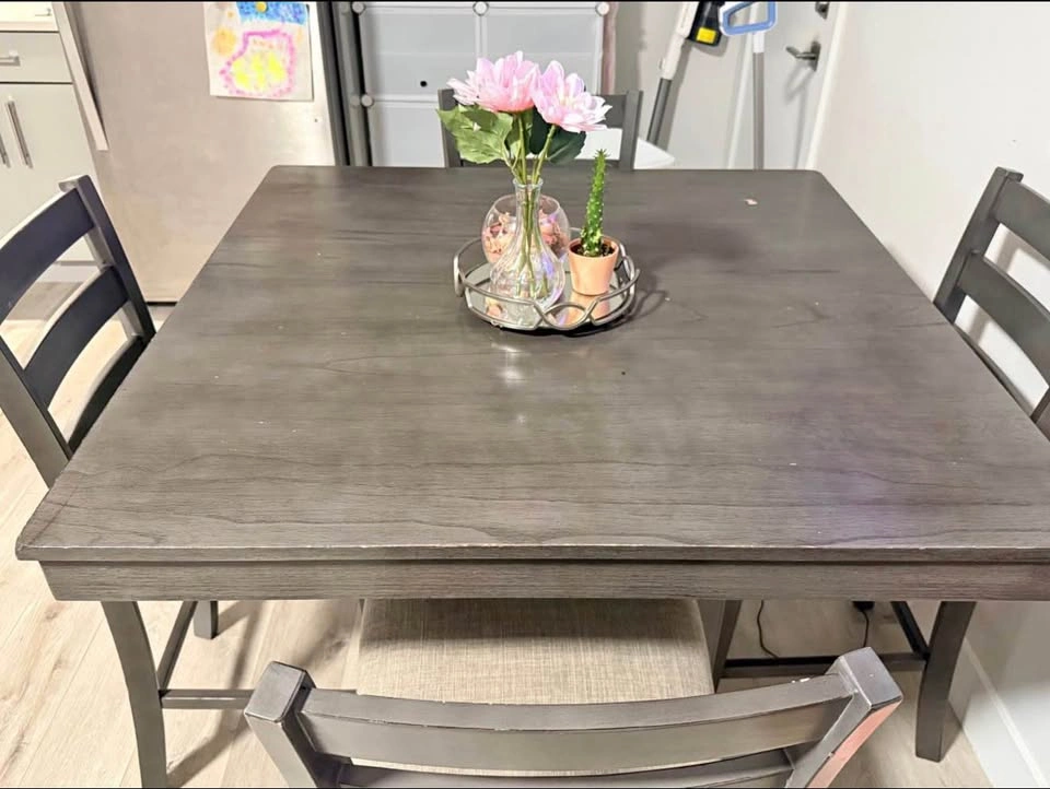 Dining Table - photo 3