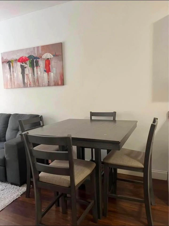 Dining Table - photo 4