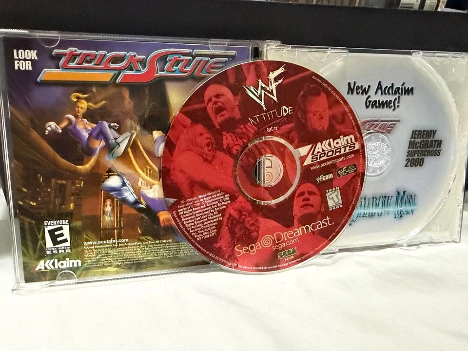 WWF ATTITUDE – SEGA DREAMCAST - photo 3