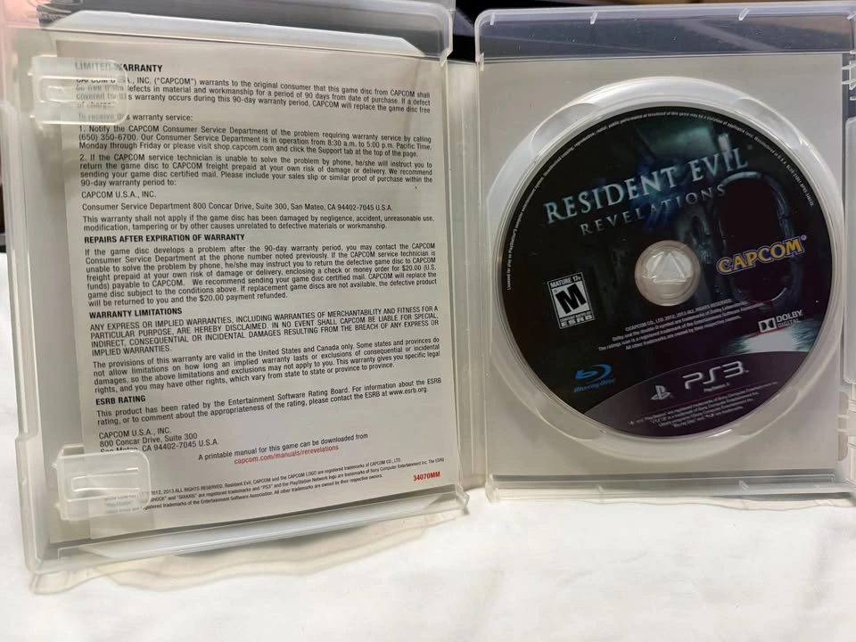 RESIDENT EVIL REVELATIONS – PS3 - photo 2
