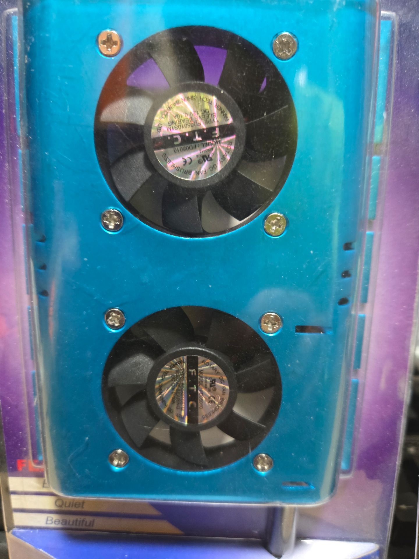 Hard Disk Drive Cooler with Dual Fans