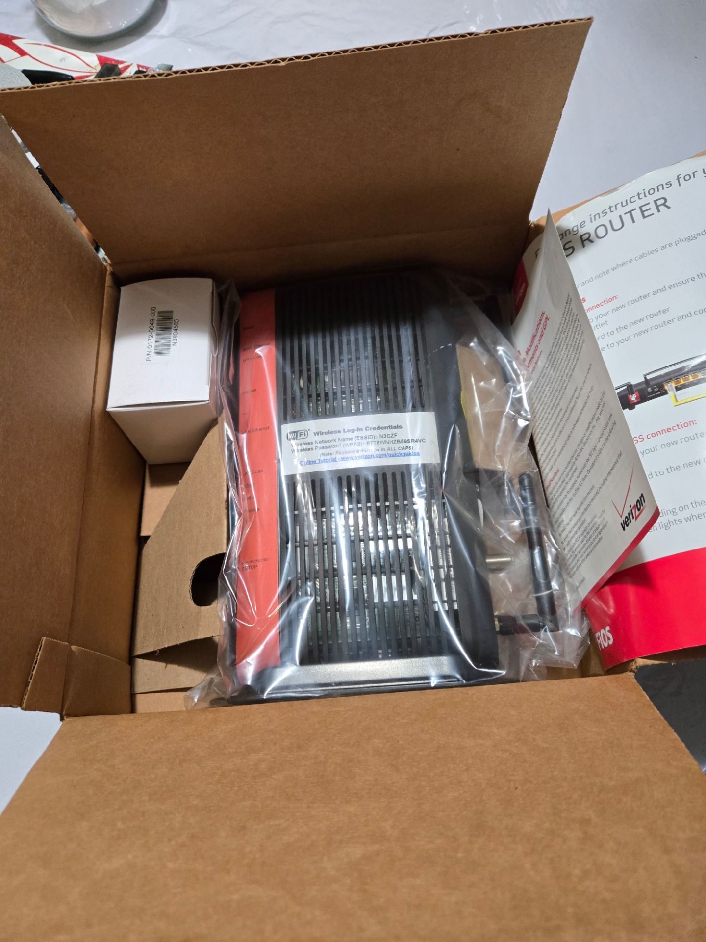 Brand new Verizon Fios modem and wireless router - photo 2