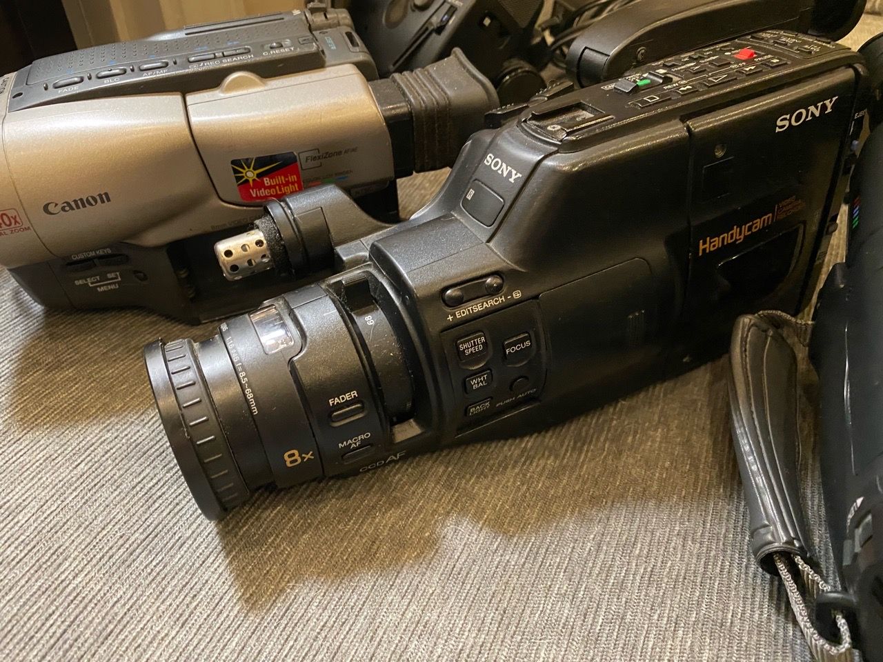 Lot of Digital 8 and VHS-C players - photo 2