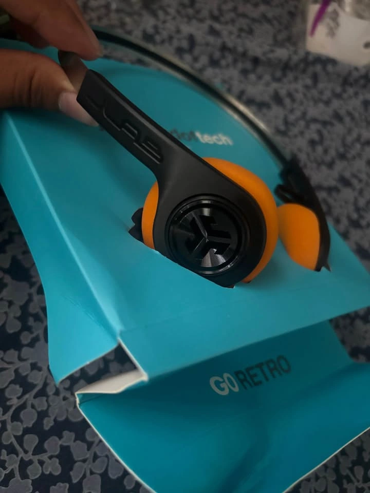 JLab Rewind 2 Wireless Retro Headphones - photo 3