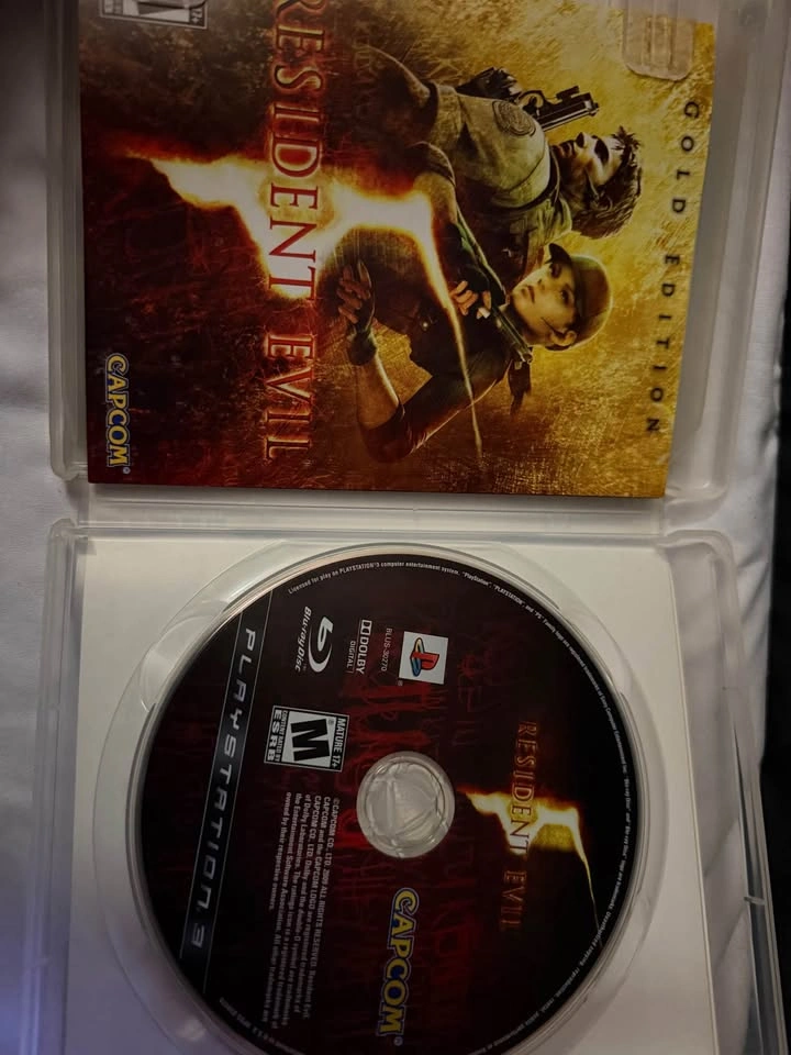 Resident Evil 5: Gold Edition – PS3 - photo 2