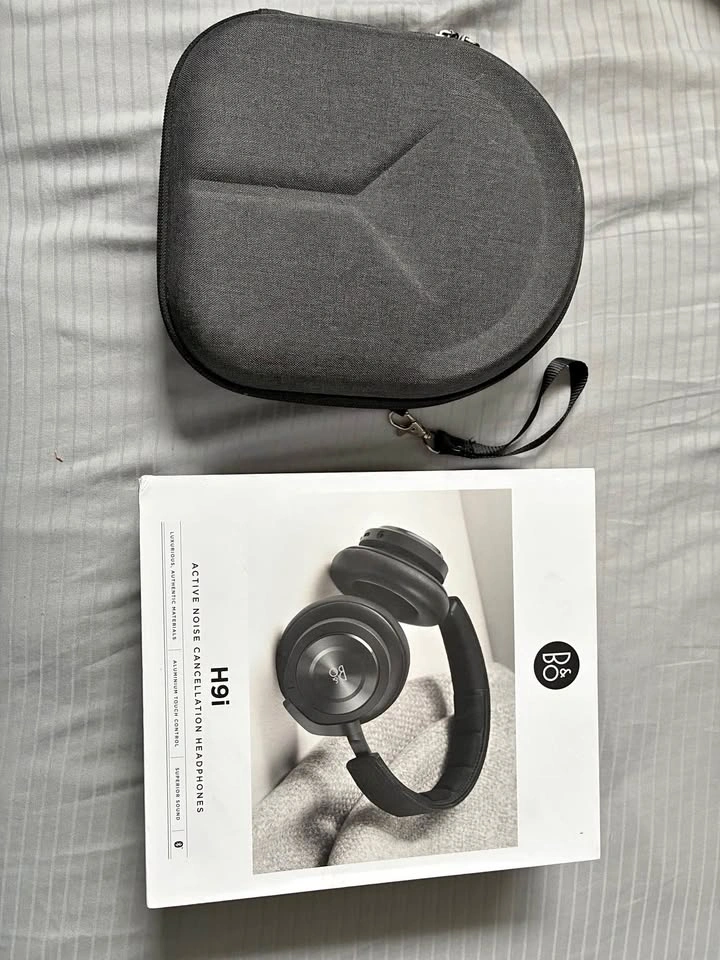 B&O H9 Headphones