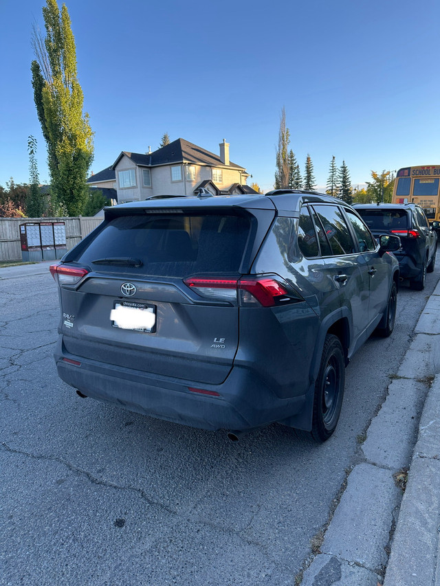 2020 RAV4 LE AWD – Winter Tires Installed, Private Sale, No Tax - photo 3