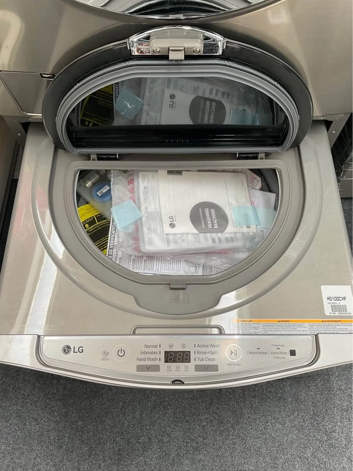 Rare - LG TWIN Wash Washer & Dryer Set - Like New!✨ - photo 5