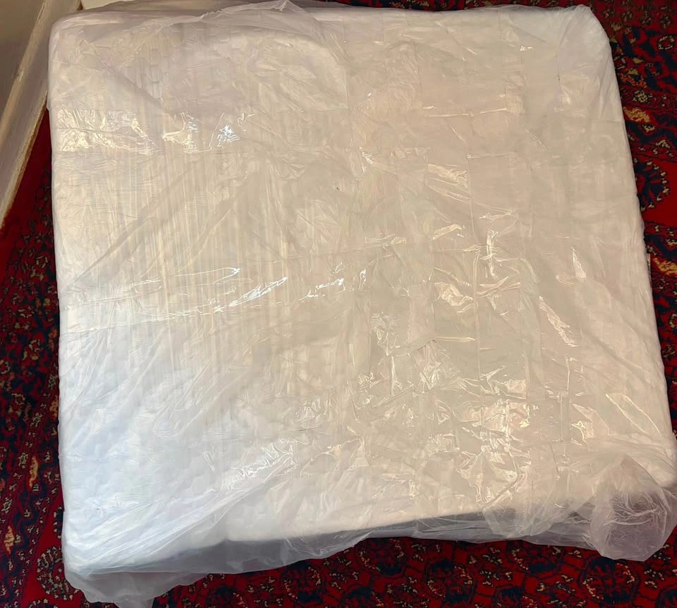 Bed Wedge Pillow with Dual Pockets - photo 5