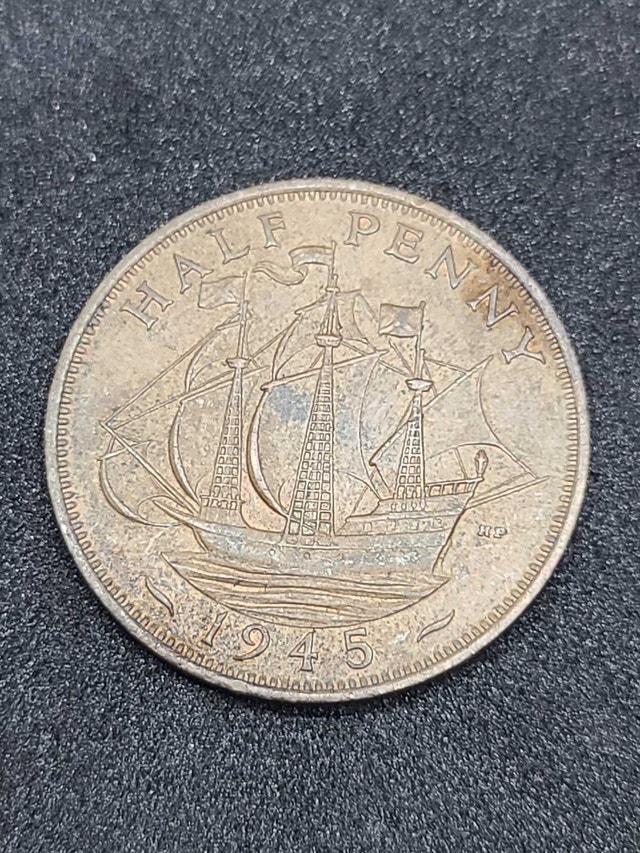 1945 George VI Half Penny Coin