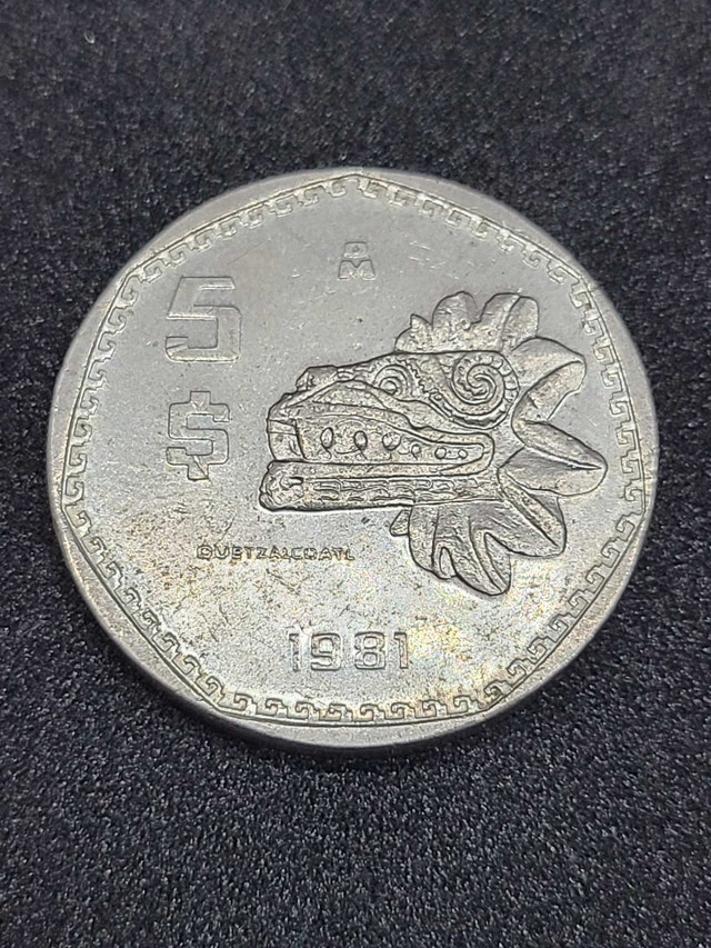1981 Mexico 5 Pesos Coin