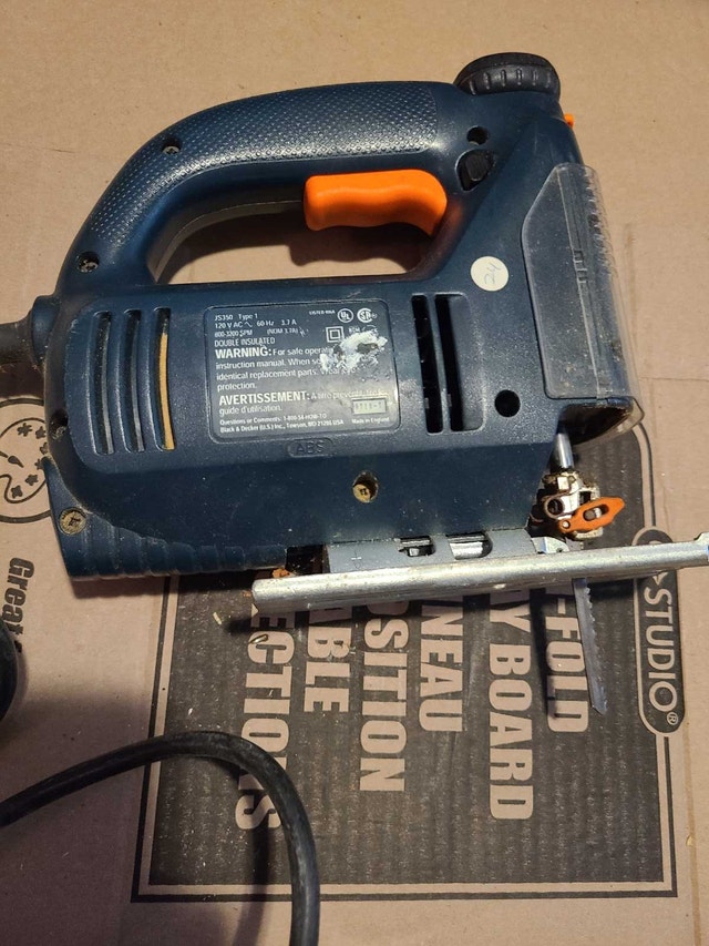 Black & Decker JS350 Jigsaw - photo 2