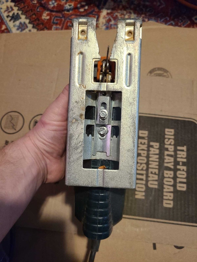 Black & Decker JS350 Jigsaw - photo 3