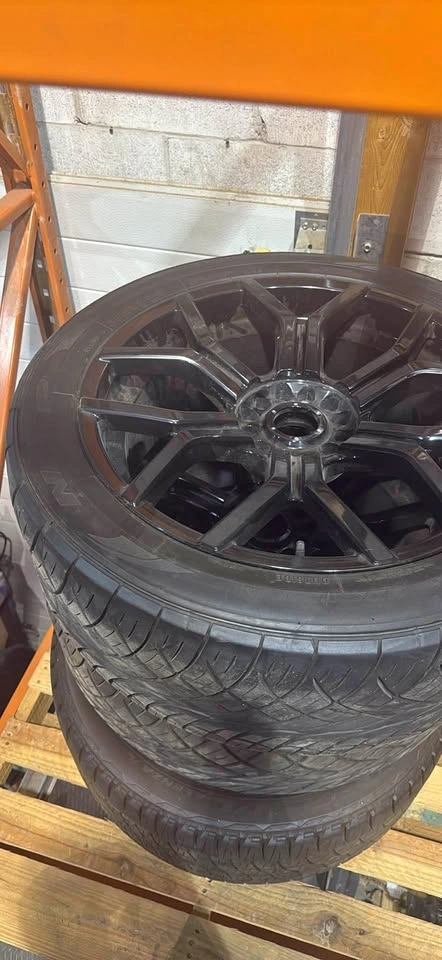 22” Black Rims w/ 285/45R22 Tires – Set of 4 – Multi-Fit