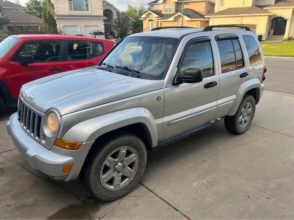 Jeep Liberty – Grey - 2007 - photo 2