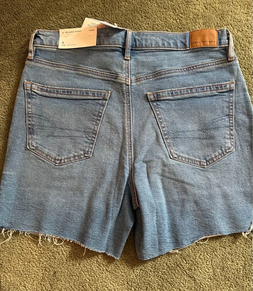 American Eagle 6" Relaxed Short Size 4 - photo 3
