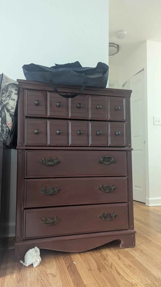 Dresser - photo 2