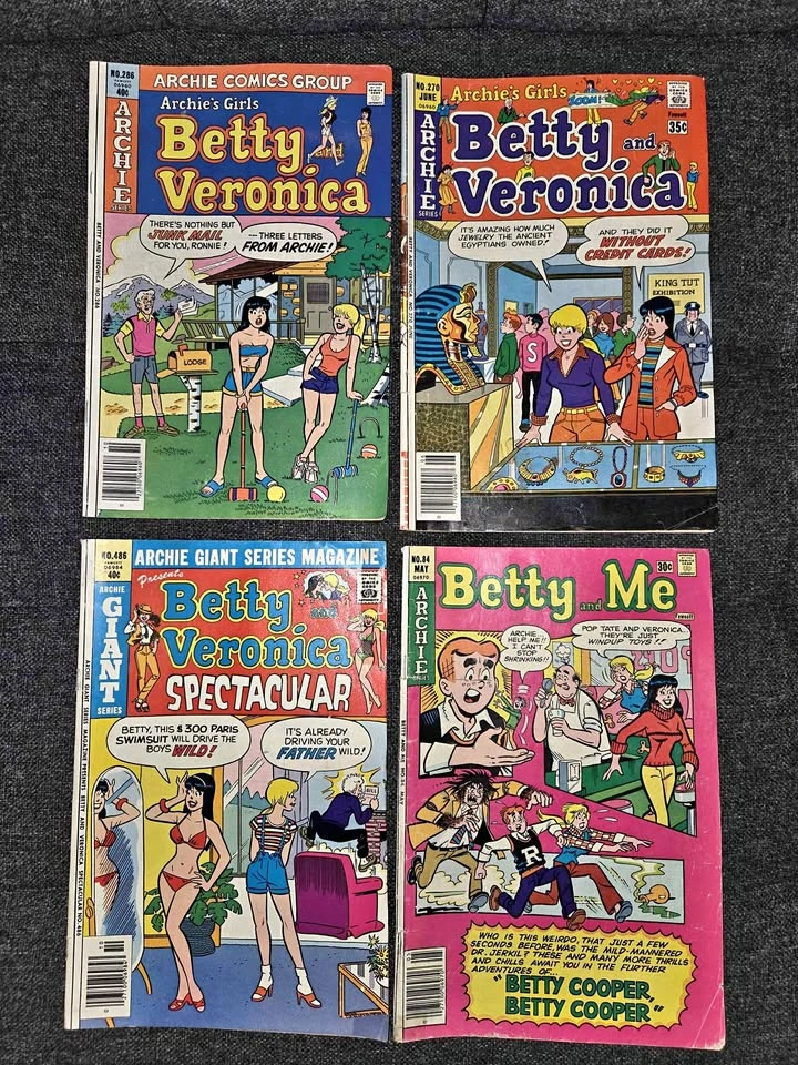 Lot of 12 Vintage Archie Comics