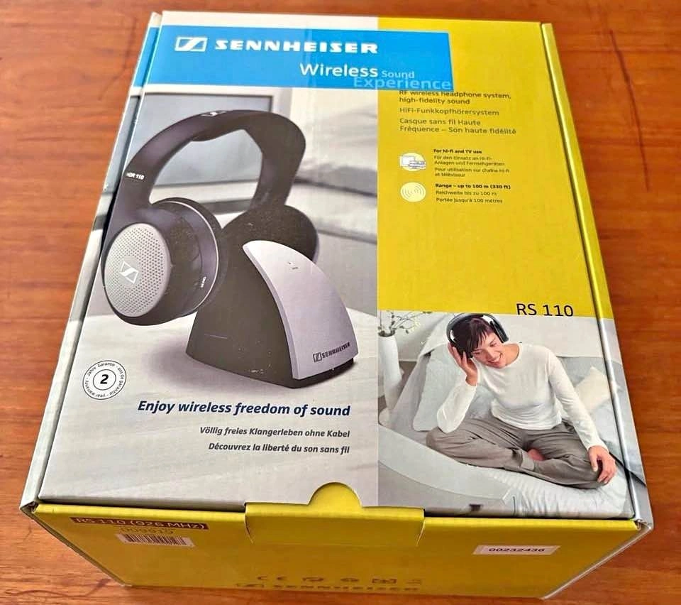 Sennheiser RS 110 Wireless Over-Ear Headphone System