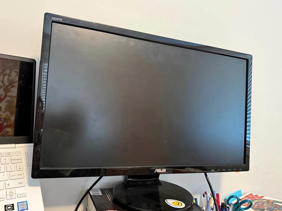 ASUS 24” Full HD Monitor