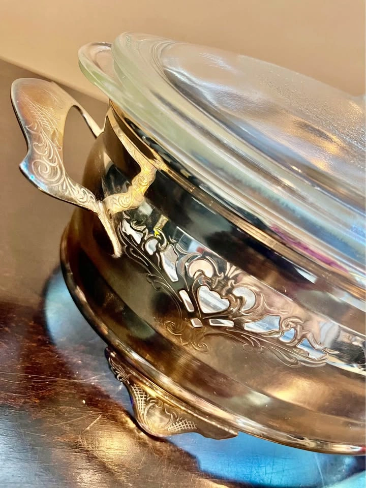 Vintage Glasbake J-235 Silver Plated Casserole Dish with Lid - photo 4
