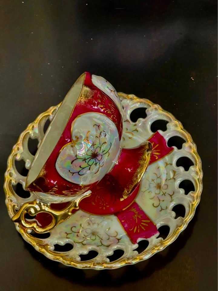 Vintage Royal Sealy Japan Pearl Luster Teacup & Saucer - photo 2