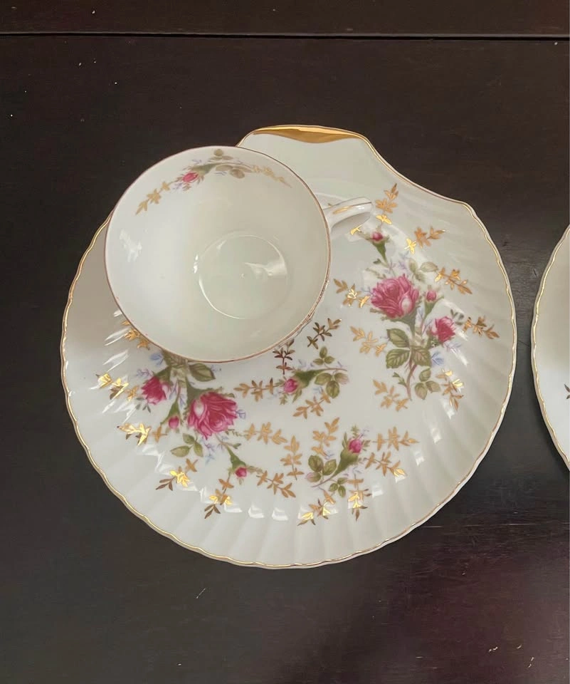Collectible Vintage Tea Cup and 8” Saucer Set with Roses - photo 4