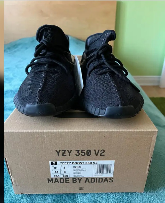 NEW Adidas Yeezy Boost 350 V2 Onyx