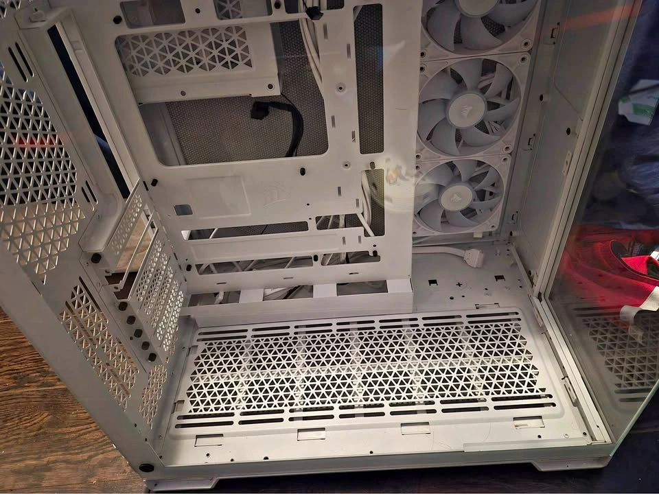 CORSAIR iCUE Link 6500X RGB Mid-Tower ATX PC Case + Cooler