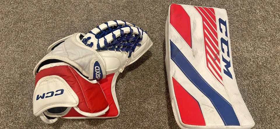 CCM Axis 2.5 Goalie Catcher and Blocker Set