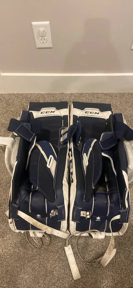 CCM Axis 1.5 Goalie Pads 26+1 - photo 5