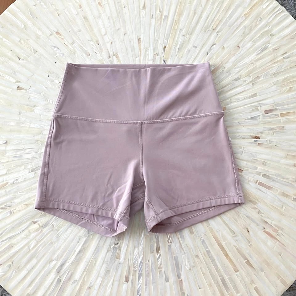 NWT Lululemon Align High-Rise Short 4” - photo 4