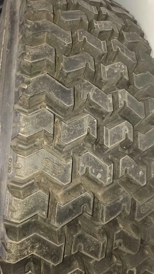 255 / 70 r 22.5 - photo 2