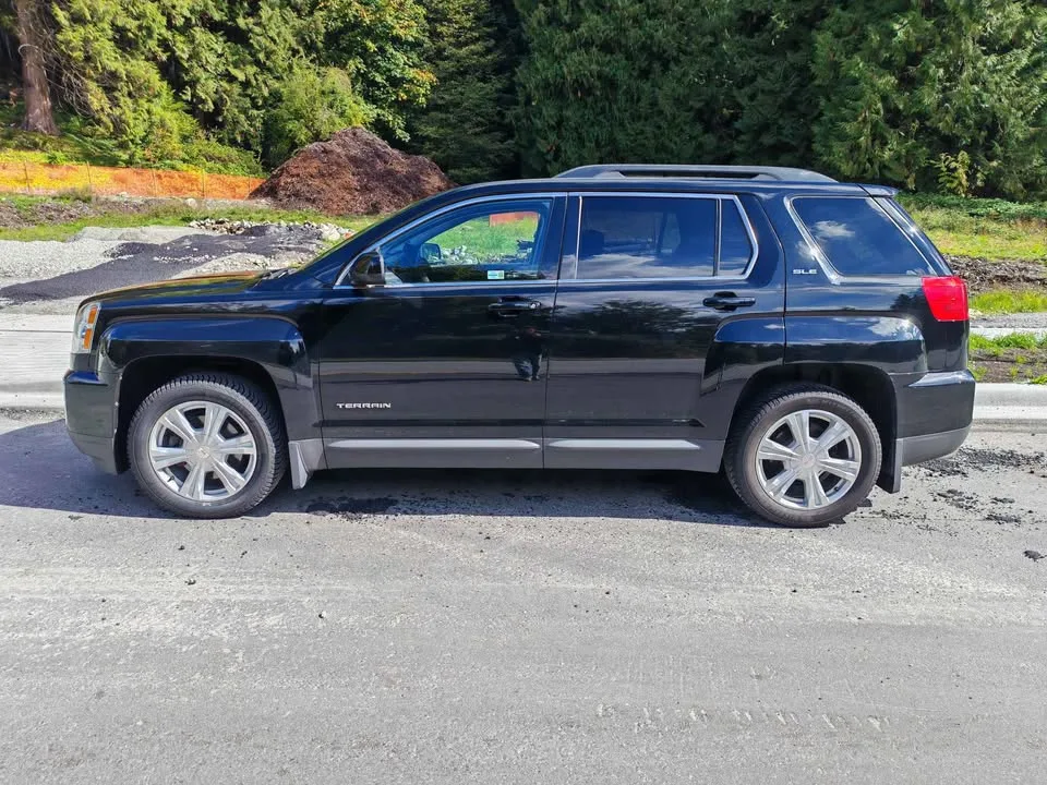 2017 GMC Terrain SLE (V6) image indicator(3)