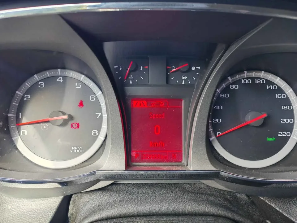 2017 GMC Terrain SLE (V6) image indicator(10)