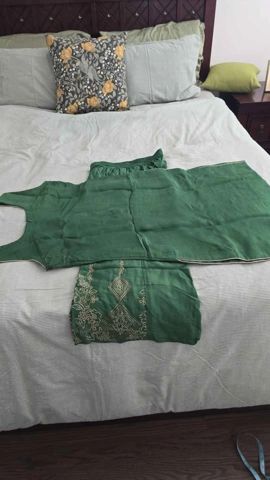 Bottle green palazzo suit, custom made - photo 5
