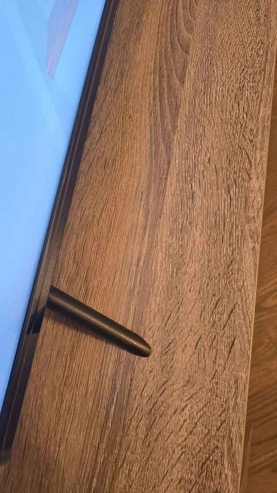 42x20x15.25 inches TV stand - perfect condition - photo 3