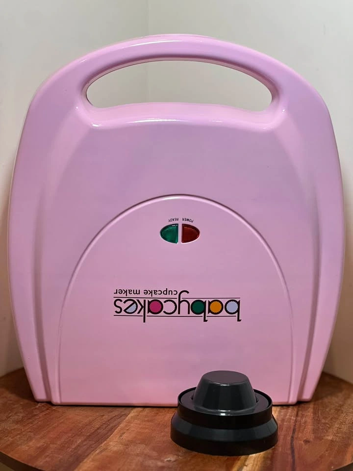 Babycakes Pink Cupcake Maker (Model CC-2828) - photo 4