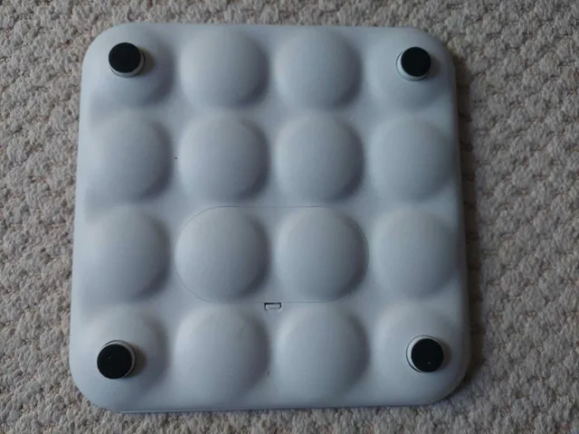 Fitbit Aria Smart Scale image indicator(2)