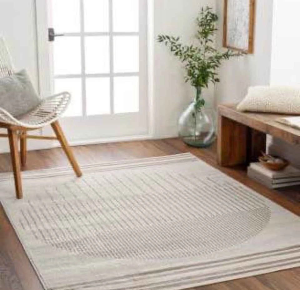 Brand new 11 x 14 Boho geometric print area rug - photo 3