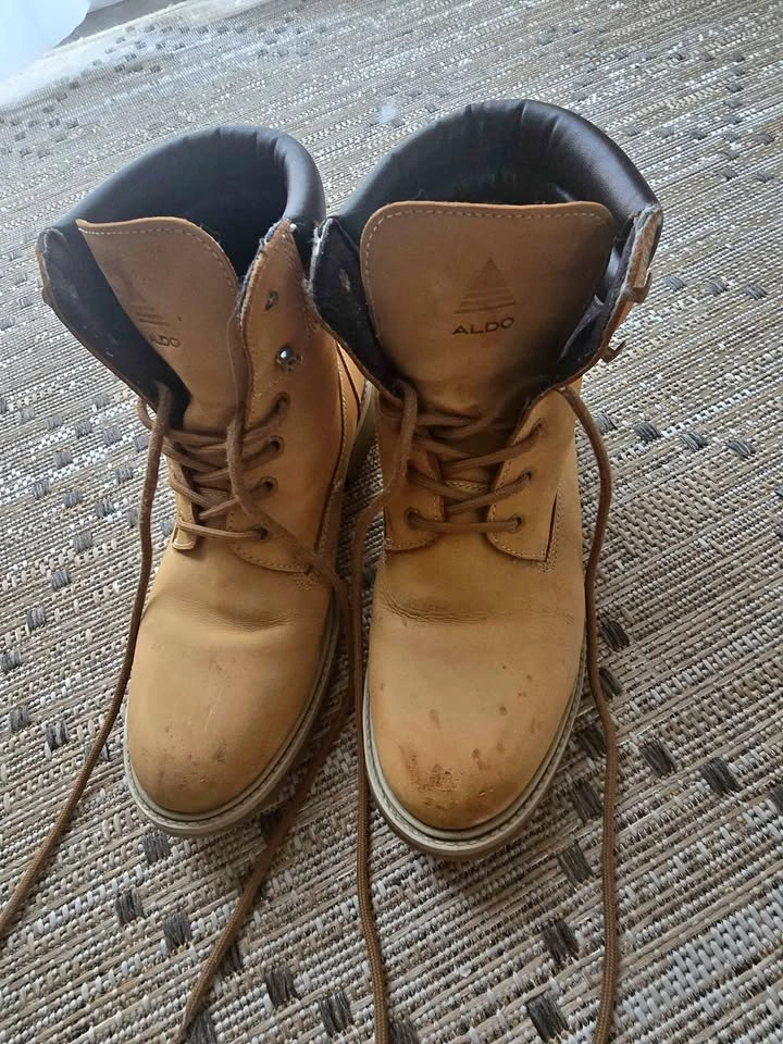 Mens 10 - Aldo waterproof boots