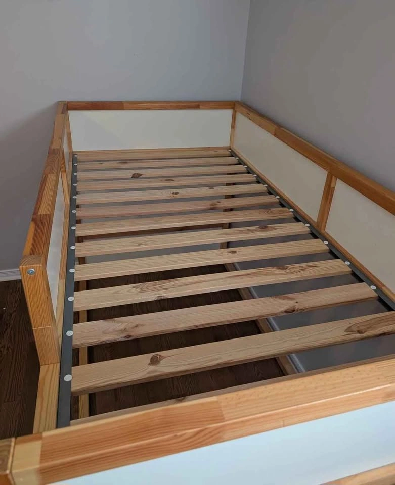 🇨🇦 IKEA Twin Loft bed - photo 3