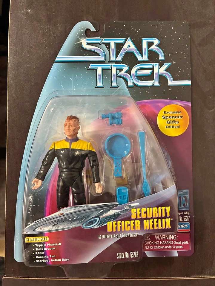 Star Trek: Voyager "Security Officer Neelix" action figure